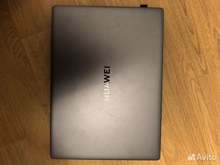 Huawei matebook d14