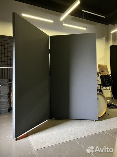 Акустическая мобильная ширма