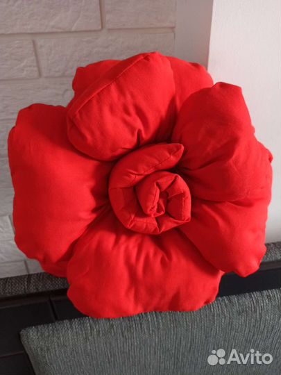 Цветок подушка