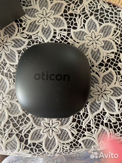 Слуховой аппарат oticon новый
