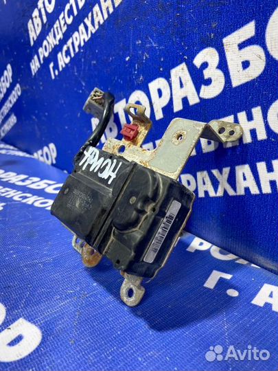 Моторчик заслонок отопителя Honda Rafaga седан