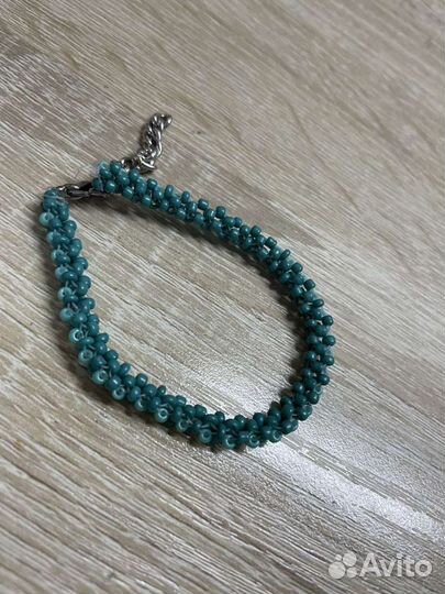 Браслет жгут из бисера