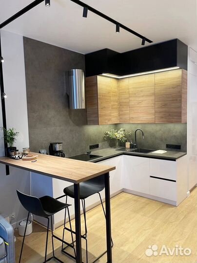 Кухня с барной стойкой на заказ