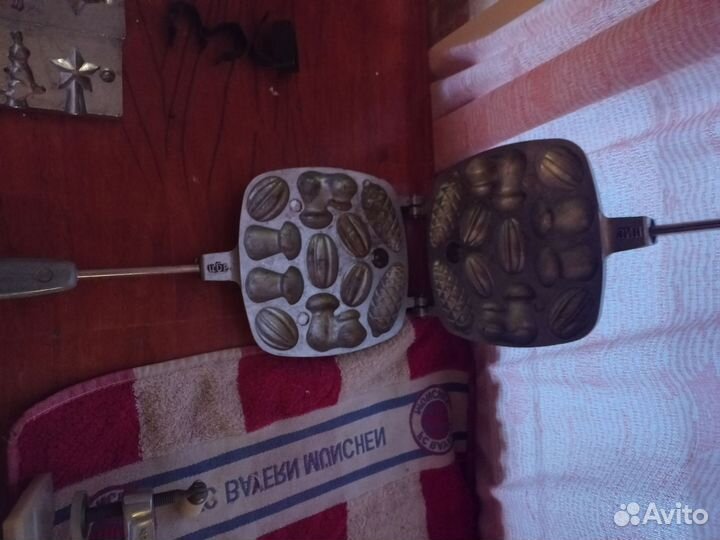 Вафельница орешница СССР