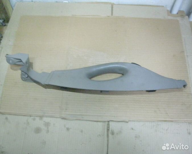 Ручка двери сдвижной внутренняя прав. Dodge Carava