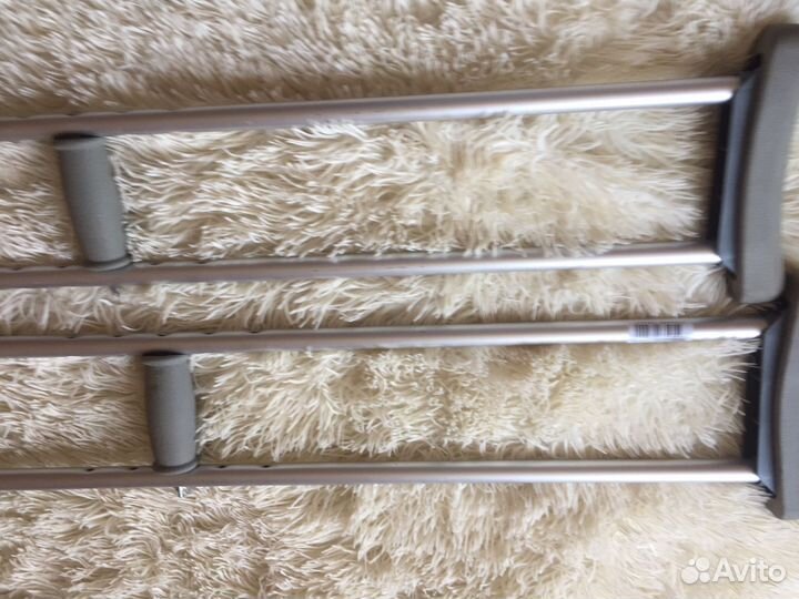 Костыли подмышечные Тривес CA802LL с упс пара