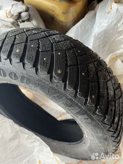 Goodyear UltraGrip Ice 185/65 R15