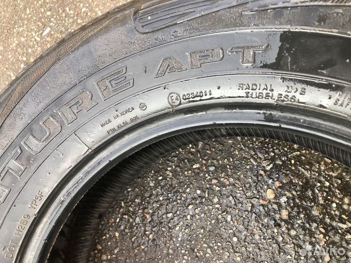 Kumho Road Venture APT KL51 235/65 R17
