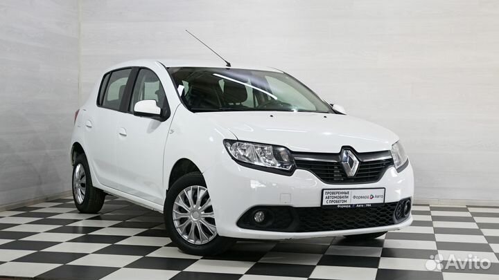 Renault Sandero 1.6 AMT, 2015, 90 000 км