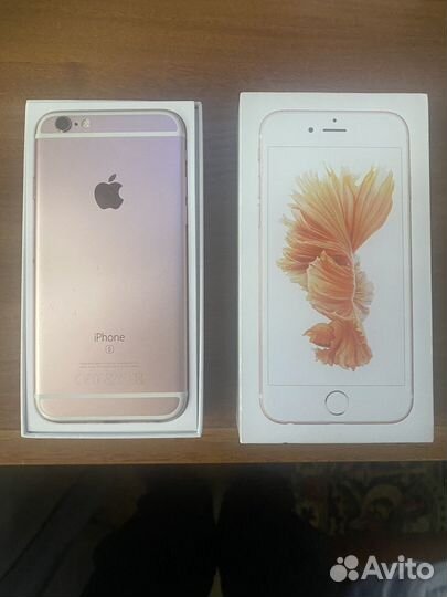 Телефон iPhone