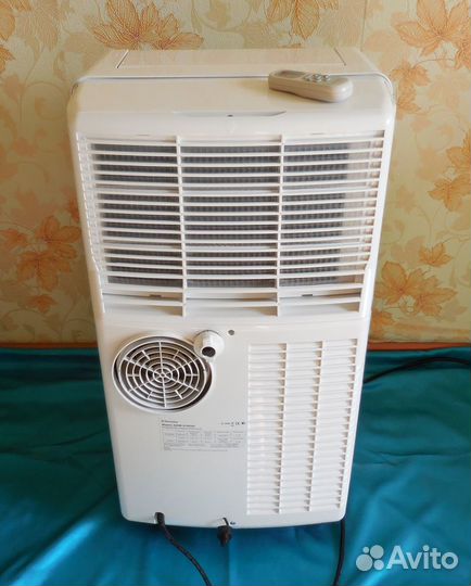 Кондиционер мобильный Electrolux eacm-10DR/N3