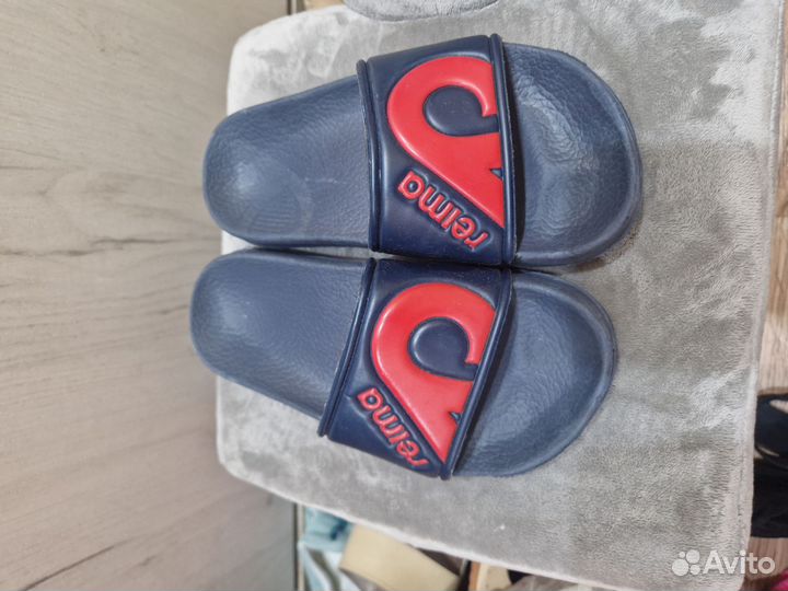 Шлепанцы reima