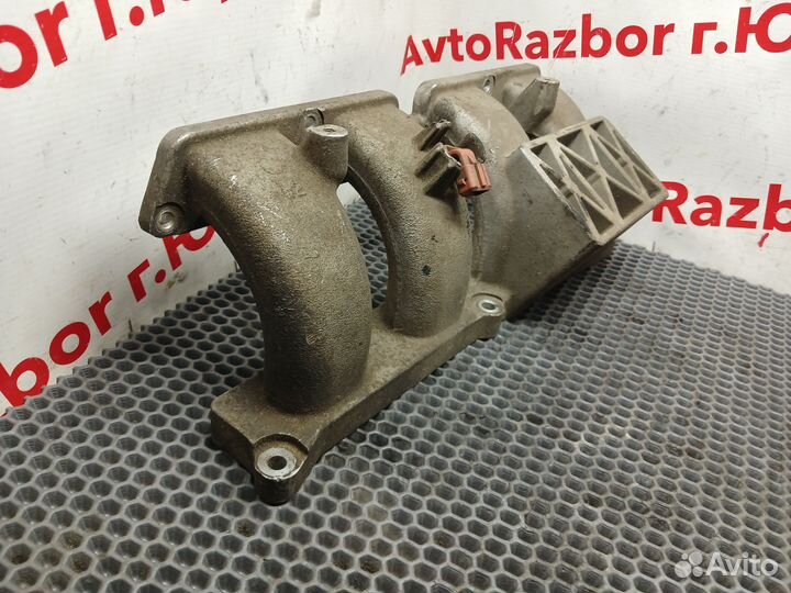 Коллектор впускной Renault Fluence 2.0