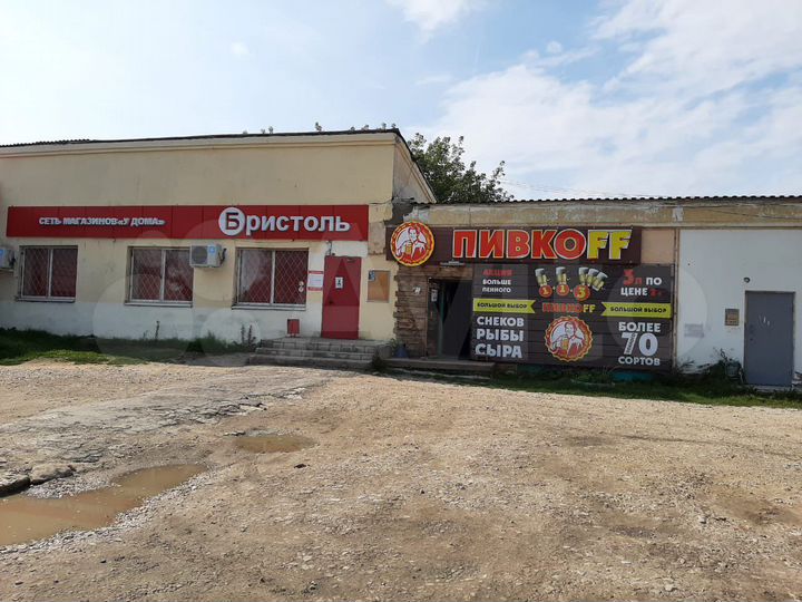 Торговая площадь, 56 м²