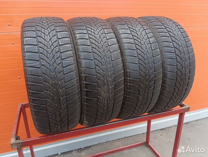 Dunlop SP Winter Sport 4D 225/55 R16 94H