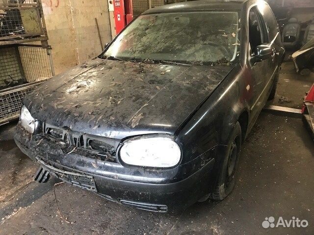 Разбор на запчасти Volkswagen Golf 4 1997-2005