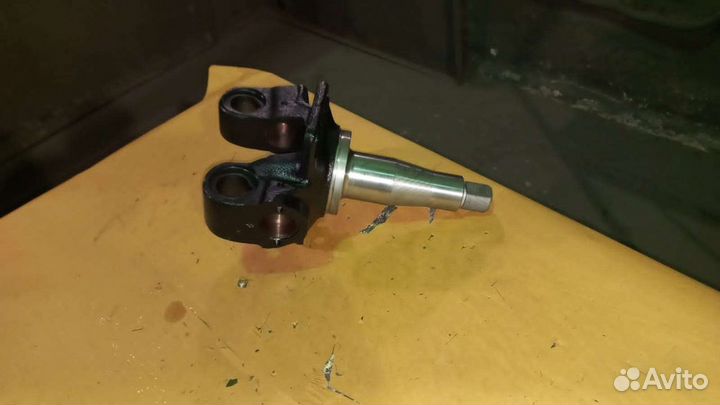 Кулак поворотный левый Зил-4331 (4331-3001011)