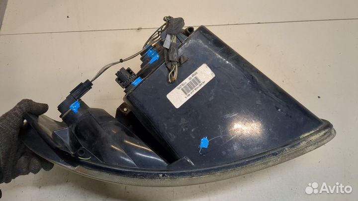 Фара (передняя) левая Dodge Caravan, 2006