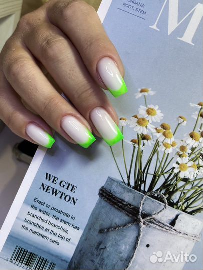 Маникюр, наращивание, педикюр