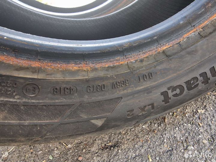 Continental ContiCrossContact LX2 215/65 R16 98H