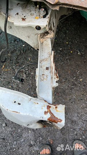 Правый Ланжерон Renault Логан 2005-2014г