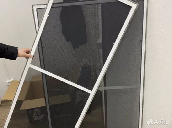 Москитные сетки на окна