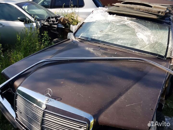 Продам мерседес w126 по запчастям