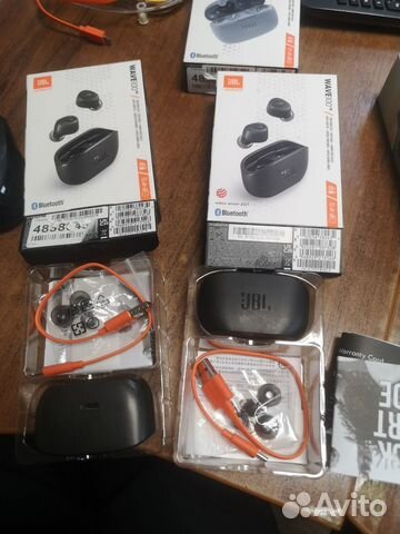 Беспроводные наушники JBL Wave 100TWS