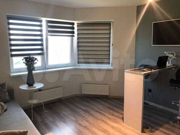 2-к. квартира, 40 м², 8/17 эт.