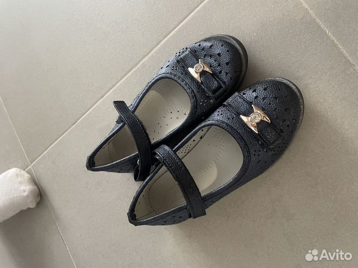Туфли для девочки 29 размер черные