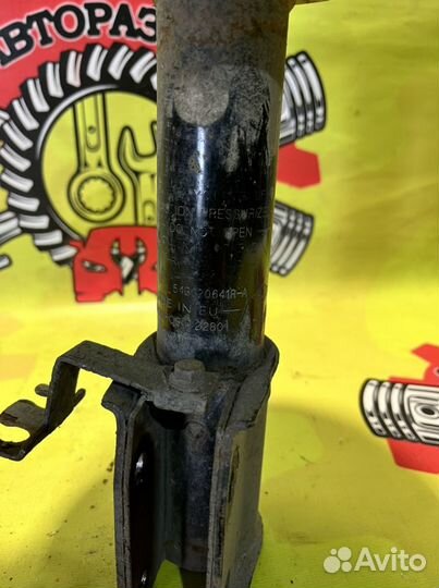 Стойка передняя правая в сборе Nissan Almera G15