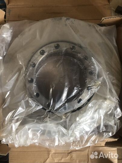 Диск тормозной Iveco артикул 02665810 PE