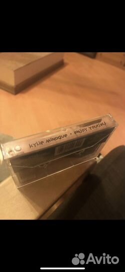 Kylie Minogue / Enjoy yourself