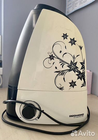 Увлажнитель воздуха Rednond RHF-3302