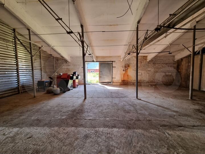 Склад, 245 м² Юго-запад, от цкада 12 км