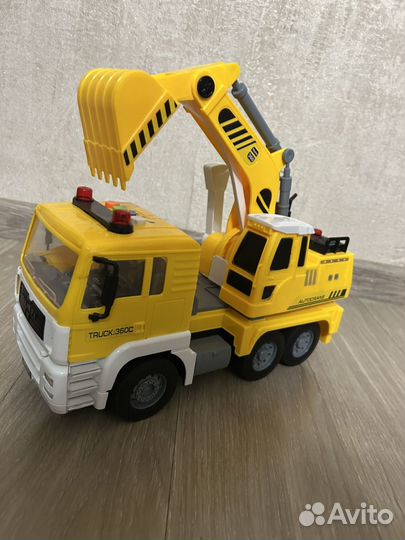 Экскаватор