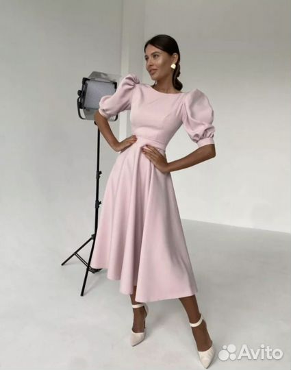 Платье женское вечернее 42-44-46 зелёное и розовое