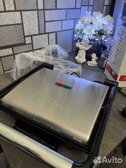 Электрогриль Tefal GC241D38