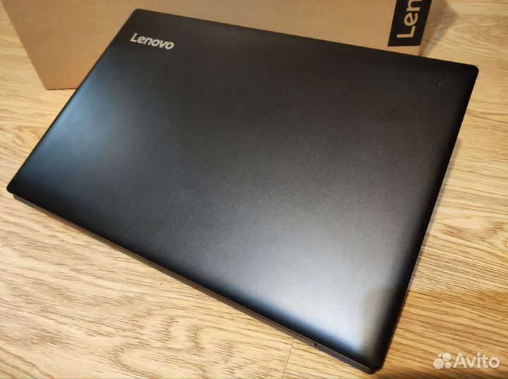 Ноутбук Lenovo ideapad 330 15ast