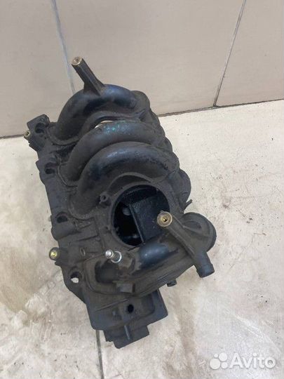 Коллектор впускной Renault Logan