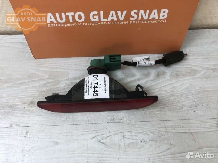 Фонарь противотуманный в задний бампер Nissan Note