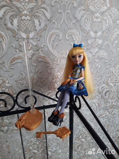 Кукла Ever after high Эвер Афтер Хай Блонди Локс