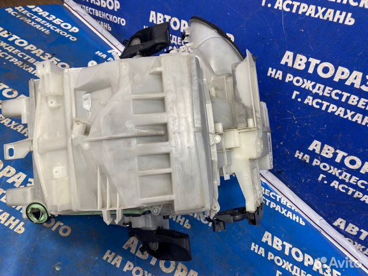 Корпус печки Peugeot 308 хэтчбек EP6C 2012