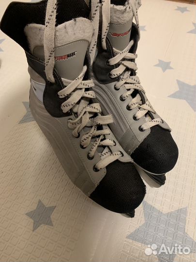 Коньки мужские 42 размер