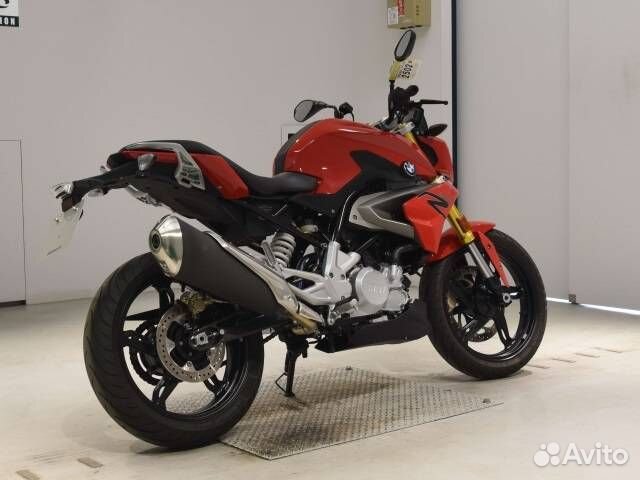 BMW G310R