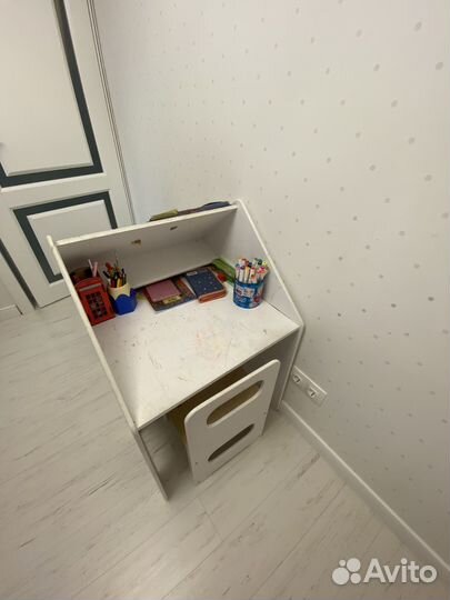 Детский стол и стульчик