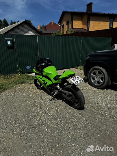 Kawasaki Ninja 300B