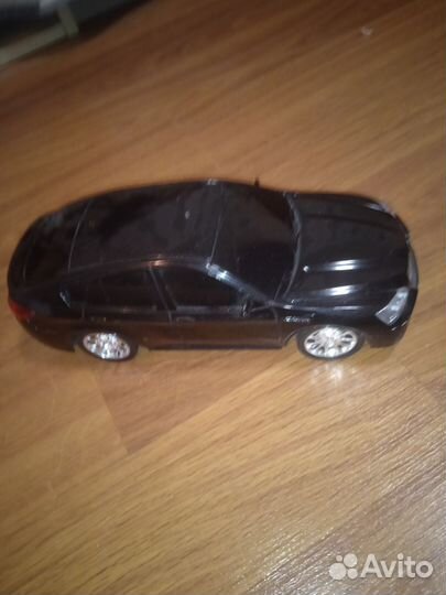 Машинка на радио управление