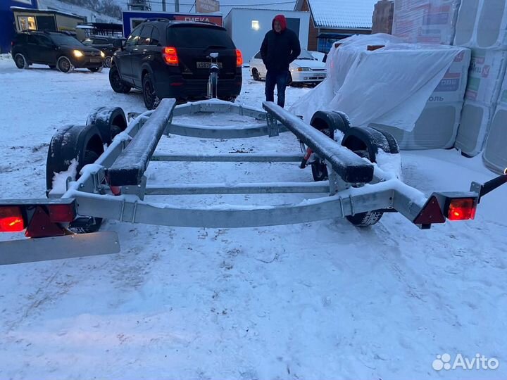 Прицеп для катера от мзса 81773G.021.Доставка