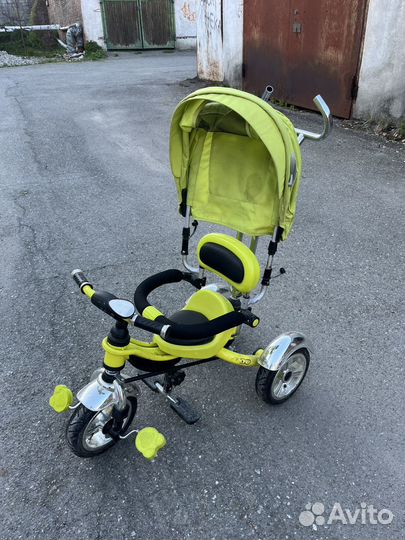 Детский велосипед трехколесный с ручкой